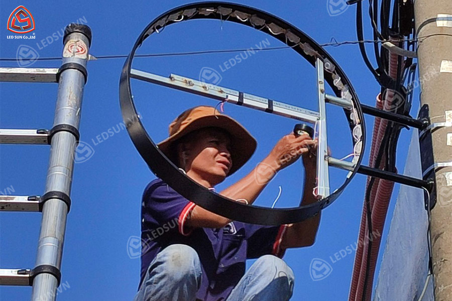 bảo hàng hộp đèn 