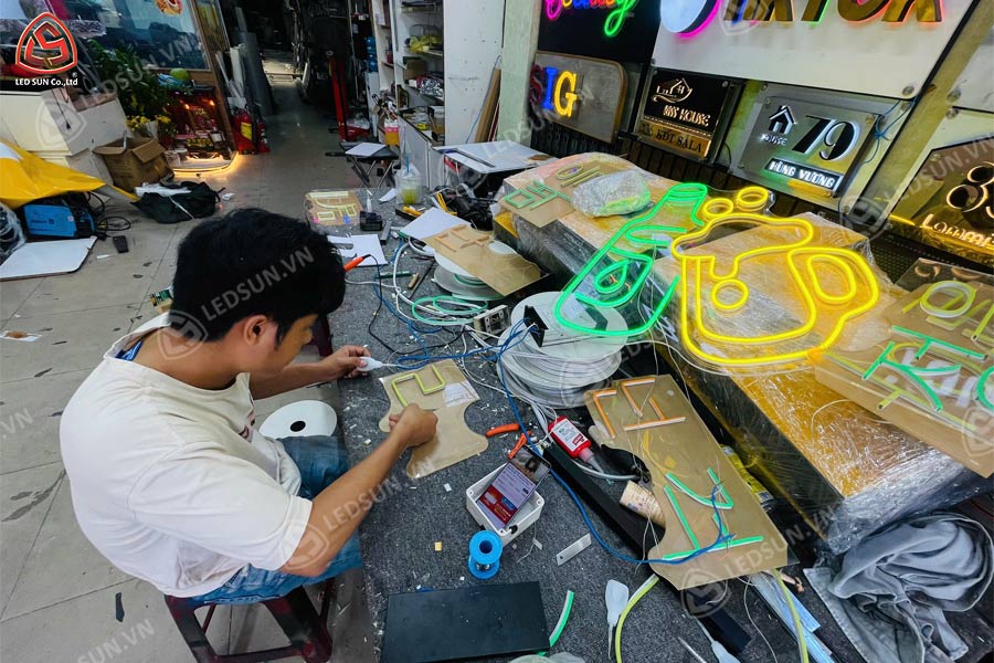 làm led neon