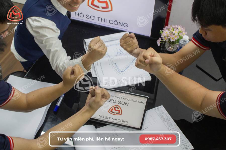 Làm bảng tên công ty quận Tân Phú